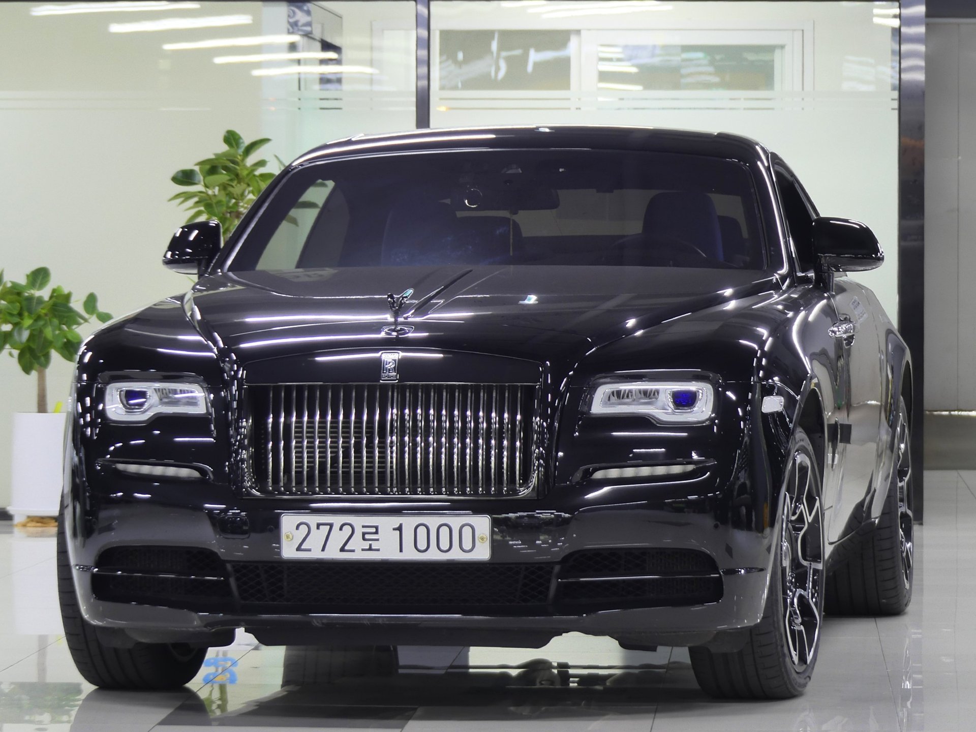 ROLLS ROYCE WRAITH - View 1