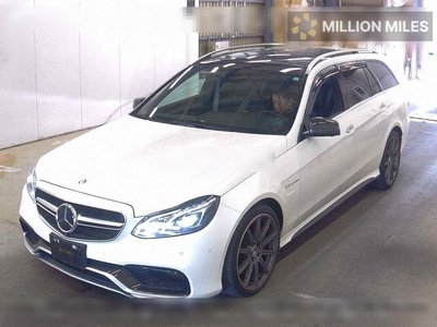 MERCEDES-BENZ E-CLASS AMG - 4