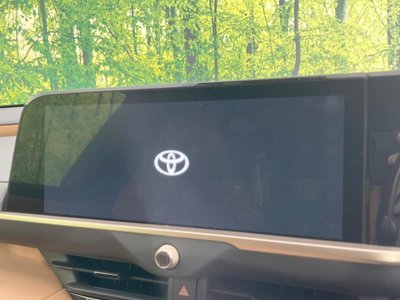 TOYOTA CROWN SPORT - 4