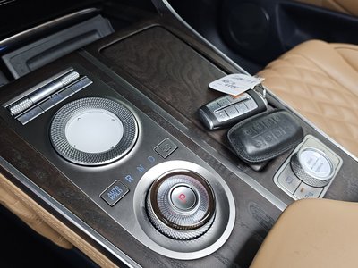 2021 Genesis GV80 photo 9