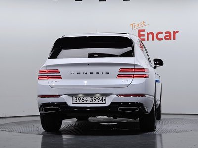 2021 Genesis GV80 photo 4