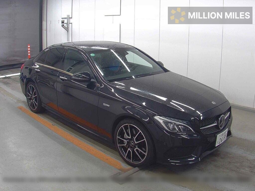 MERCEDES-BENZ C-CLASS AMG - View 1