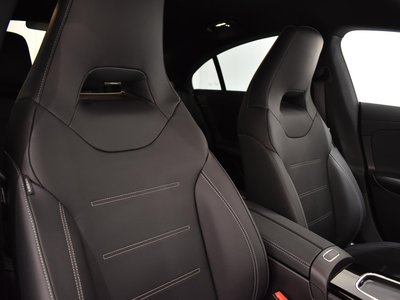 MERCEDES-BENZ CLA - 4
