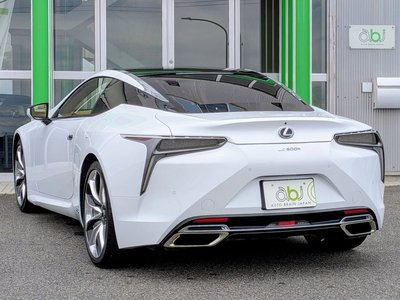 2017 Lexus LC — миниатюра 22