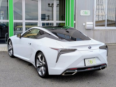 2017 Lexus LC — миниатюра 21