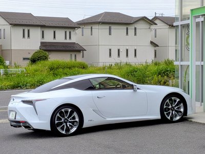 2017 Lexus LC — миниатюра 29