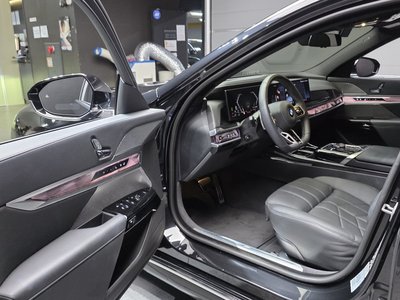2025 BMW 7 SERIES 缩略图 13