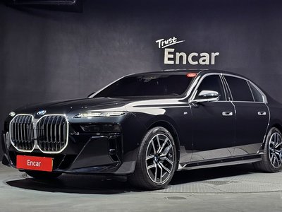 2025 BMW 7 SERIES 照片 1