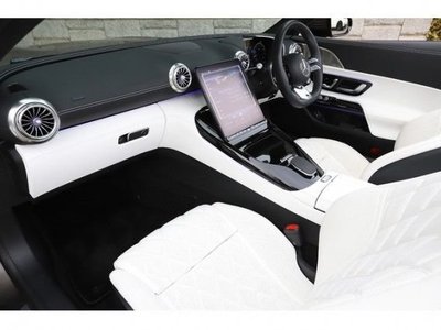 MERCEDES-BENZ SL - 8