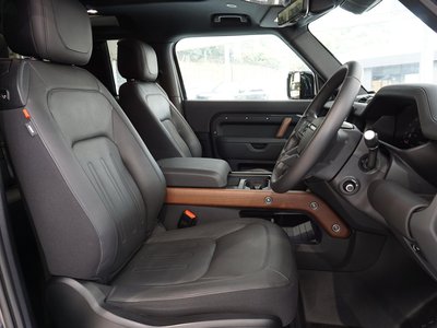 2024 LAND Rover DEFENDER — миниатюра 15
