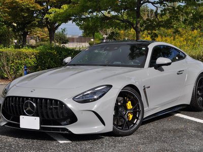 MERCEDES-BENZ GT AMG