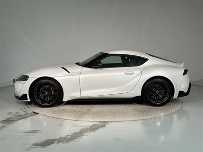 TOYOTA SUPRA - 2