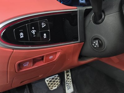2021 Genesis GV70 thumbnail 28