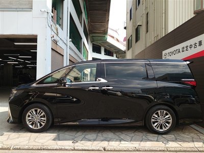 TOYOTA ALPHARD - 7