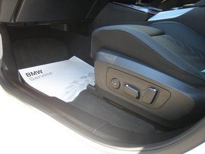 2025 BMW X3 thumbnail 40
