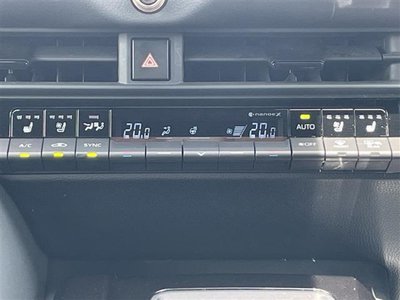 2024 Toyota CROWN SPORT photo 8