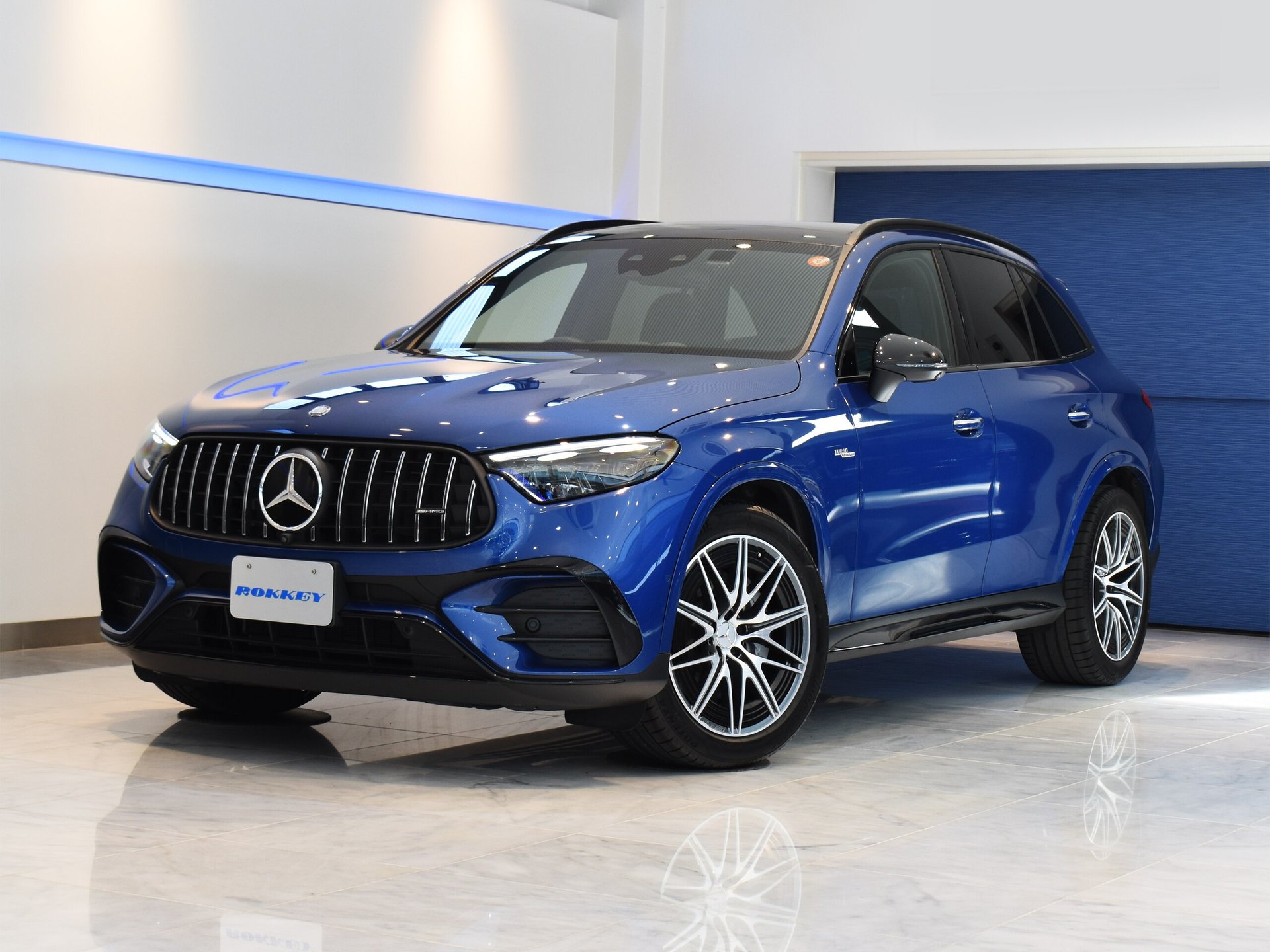 MERCEDES-BENZ GLC AMG - View 1