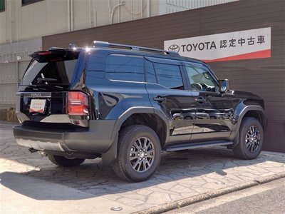 TOYOTA LAND CRUISER 250 - 9