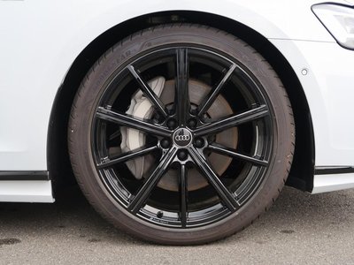 2025 AUDI A8 photo 7