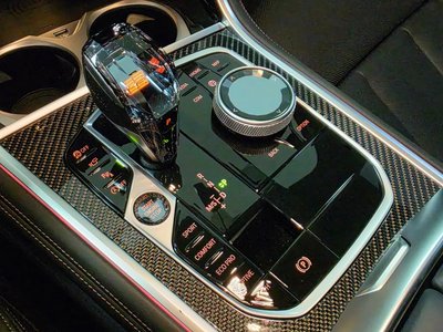 BMW 8 SERIES - 9