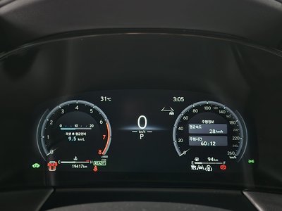 2025 Lexus LM thumbnail 11