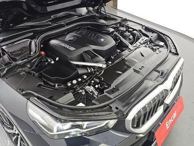 2025 BMW 5 SERIES 照片 7