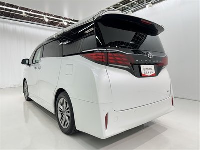 2023 Toyota ALPHARD — фото 6
