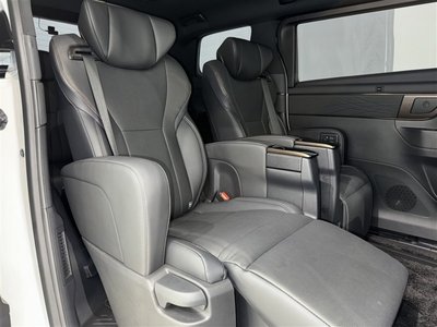 2023 Toyota ALPHARD — миниатюра 30