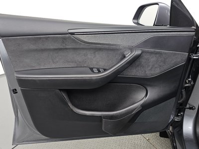 2025 Tesla MODEL Y thumbnail 14