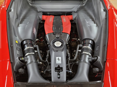 FERRARI F8 - 7