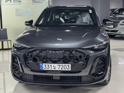 2025 AUDI Q5 photo 1