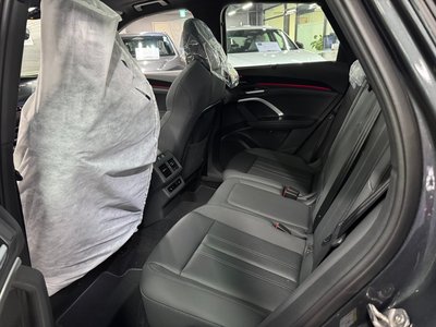 2025 AUDI Q5 photo 3