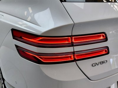 GENESIS GV80 - 10