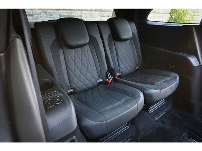 2021 Mercedes-BENZ GLS AMG — миниатюра 48