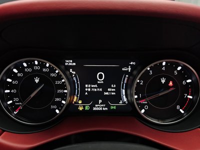 MASERATI LEVANTE - 8