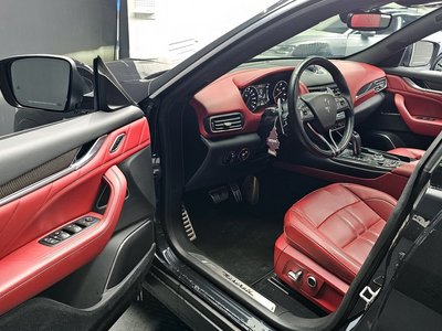 MASERATI LEVANTE - 10