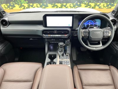 TOYOTA LAND CRUISER 250 - 2