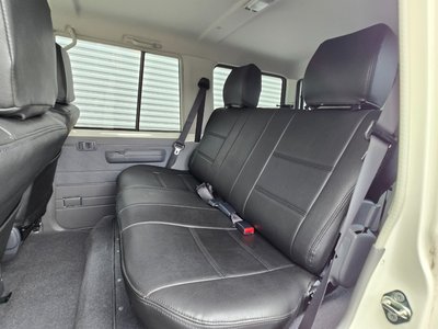صورة مصغرة 47 لـ 2015 Toyota LAND CRUISER 70