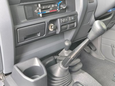 صورة مصغرة 35 لـ 2015 Toyota LAND CRUISER 70