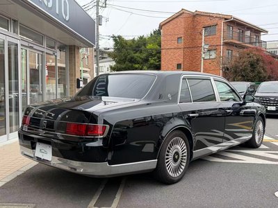TOYOTA CENTURY - 6