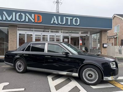 TOYOTA CENTURY - 7