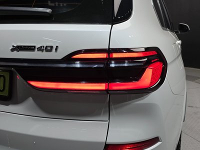 BMW X7 - 10