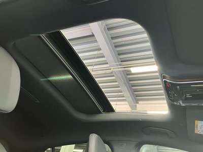 2025 Mercedes-BENZ GLC — миниатюра 42