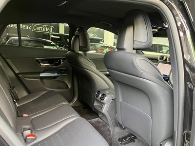 2025 Mercedes-BENZ GLC — миниатюра 17