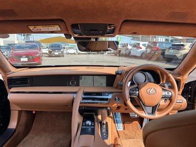 صورة مصغرة 42 لـ 2020 Lexus LC