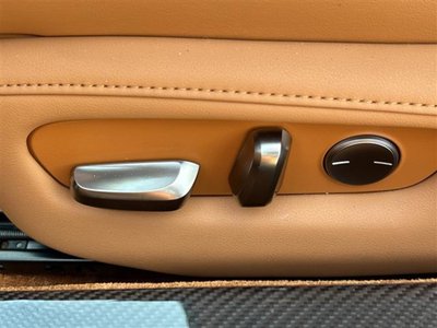 صورة مصغرة 23 لـ 2020 Lexus LC