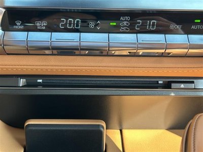 صورة مصغرة 16 لـ 2020 Lexus LC