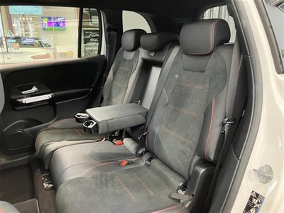 MERCEDES-BENZ GLB - 9