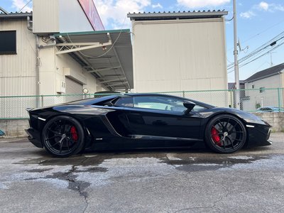 LAMBORGHINI AVENTADOR ROADSTER - 3