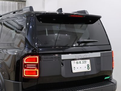 TOYOTA LAND CRUISER - 9